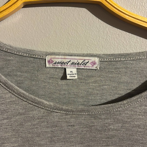 Size xl , color is gray - Picture 3 of 6